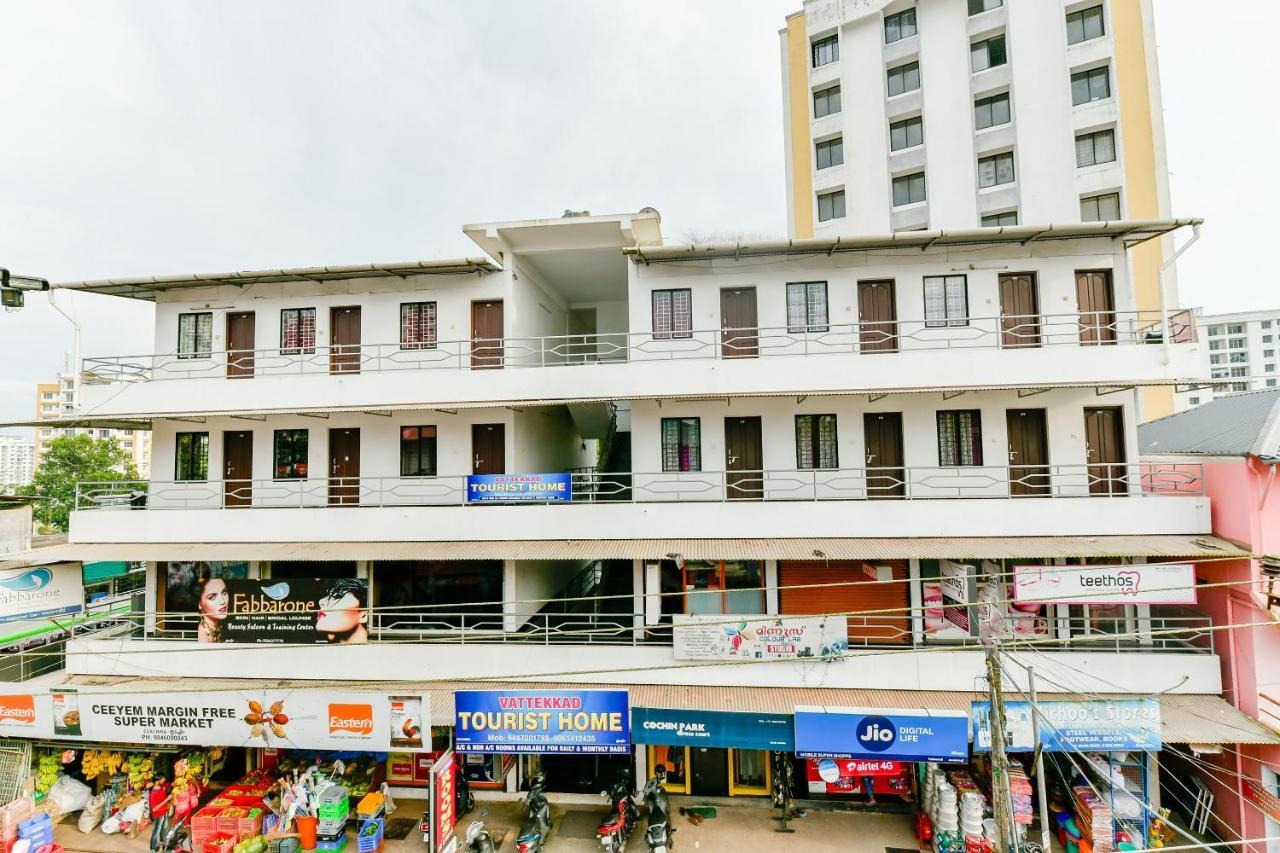 Spot On 39480 Vattekad Tourist Home Kakkanad Extérieur photo